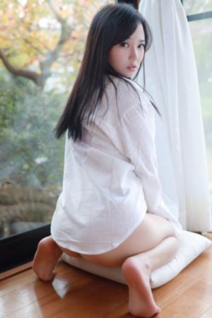 亚洲精品萌白酱一区_720完整版观看