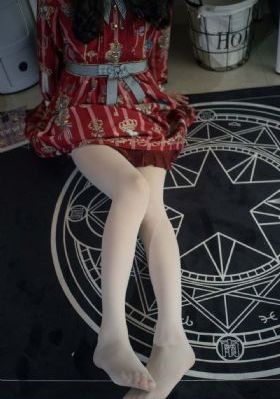 美女主播自卫喷水_1080P在线手机播放